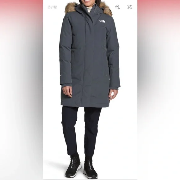 The North Face Arctic Parka - Picture 4 of 4